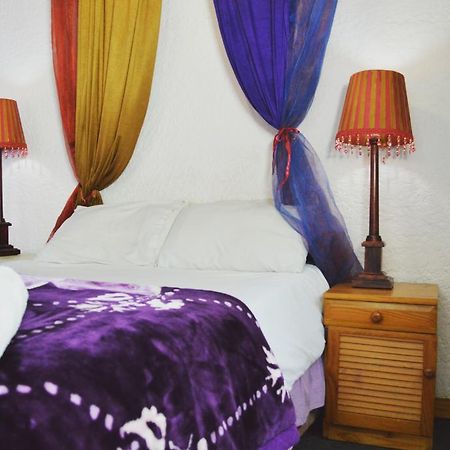 Homebase Melville Backpackers Johannesburg Dış mekan fotoğraf