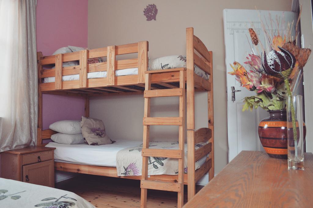 Homebase Melville Backpackers Johannesburg Dış mekan fotoğraf