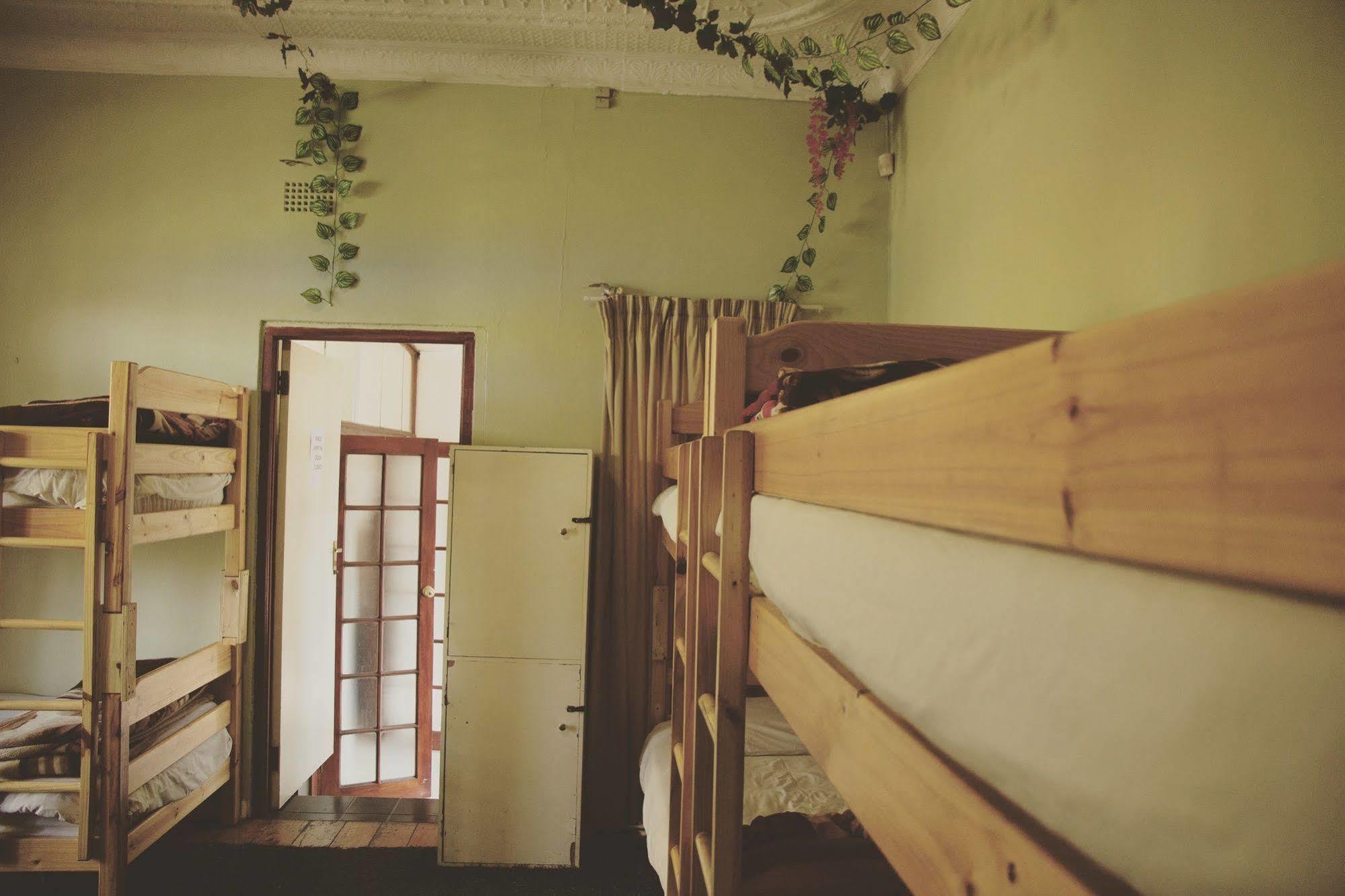 Homebase Melville Backpackers Johannesburg Dış mekan fotoğraf